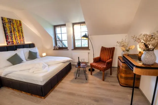 Guest house Na Strazi 3*